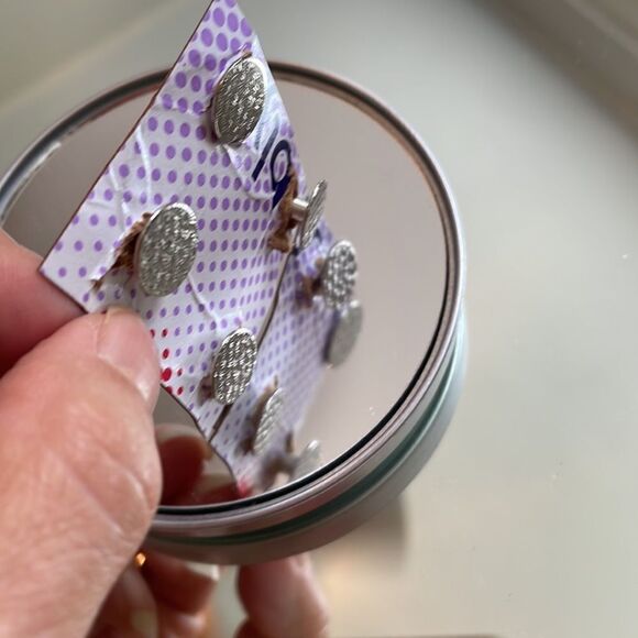 Three silver & iridescent gray + one black round tuxedo shirt studs - Picture 4 of 4